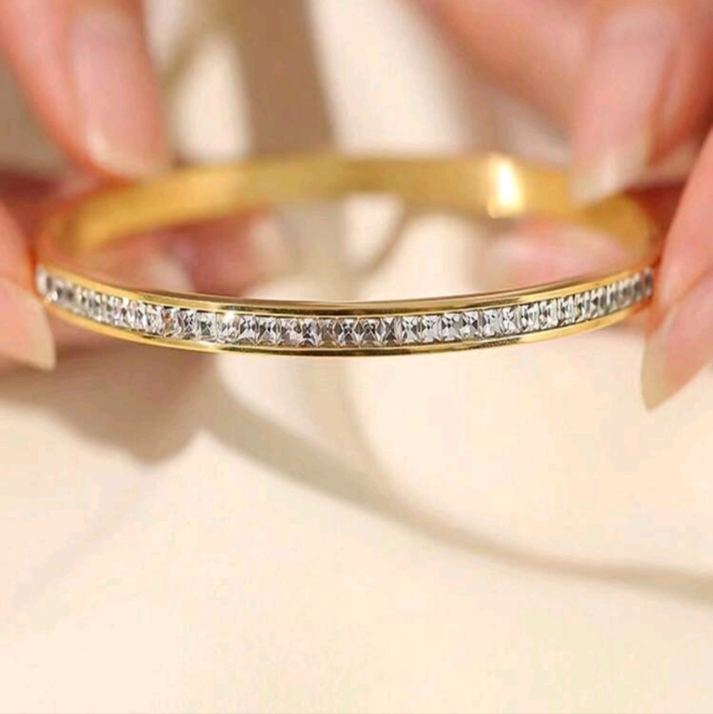 1pc Stainless Steel Couple's Gold Plated Single Row Rhinestone Bangle, Perfect F